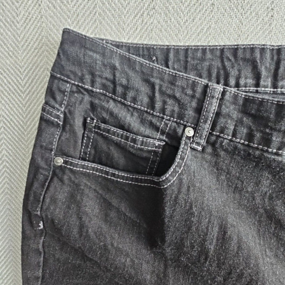 BandolinoBlu Jeans Women's 18W (41Wx29L) Mandie Black Stretch LB2207 YD-SBK - Picture 8 of 16